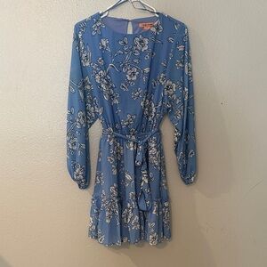 Women’s Blue Floral Long-Sleeve Tie-Waist Dress